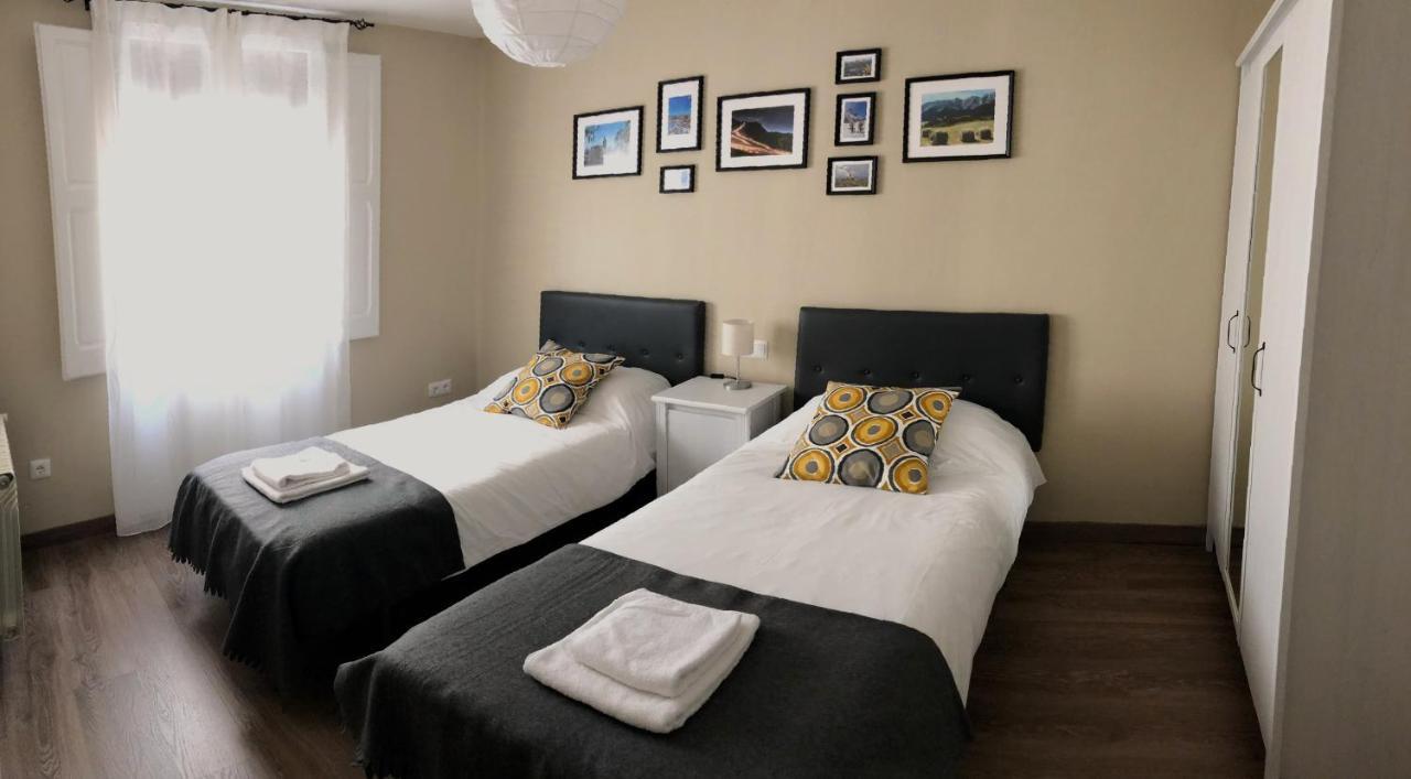 Apartamento Acogedor Y Familiar - Wifi+Chromecast Puigcerdà Eksteriør bilde